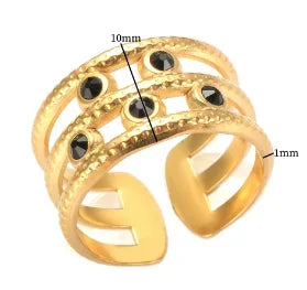 Großhandel High-End wasserdicht dreidimensionaler M-Buchstabe hohler Edelstahl Fingerring trendig für Damen personalisierbarer Schmuck
