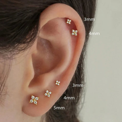 Yupsk Zierliche Blumen Edelstahl Schmetterling Ohrstecker für Frauen Knorpel Ohrring Niedlich Zirkon Goldfarbe Kleeblatt Schmuck