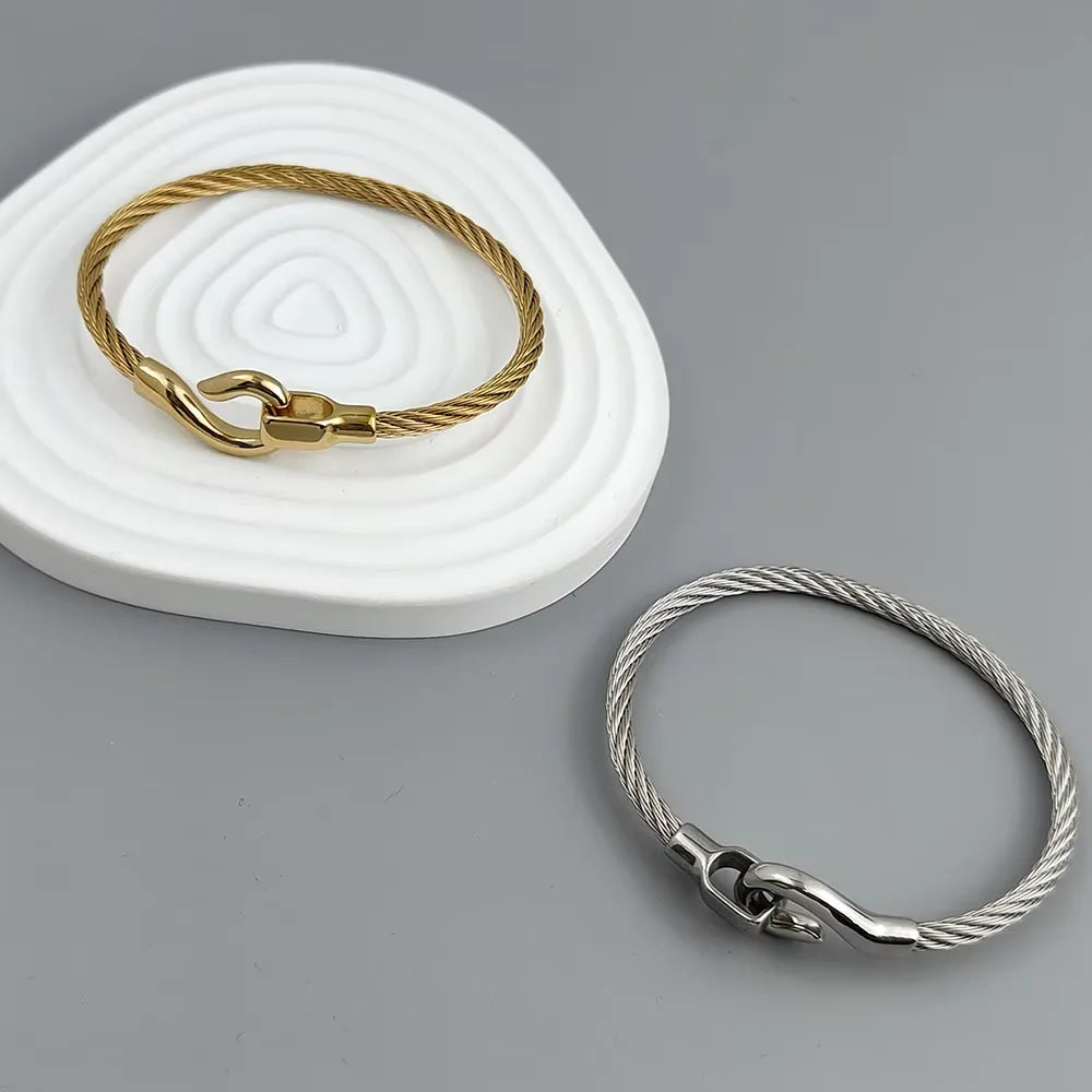 Neuer Drahtseil-Knopfhaken, vergoldetes Edelstahlarmband 18K, hochwertiges wasserdichtes Paararmband, Ehefraugeschenk
