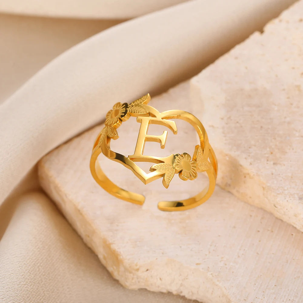 Edelstahl Initialen Buchstaben Herzringe für Frauen Mädchen Goldfarben Blumen Alphabet Ring Mode Valentinstags Schmuck Geschenk