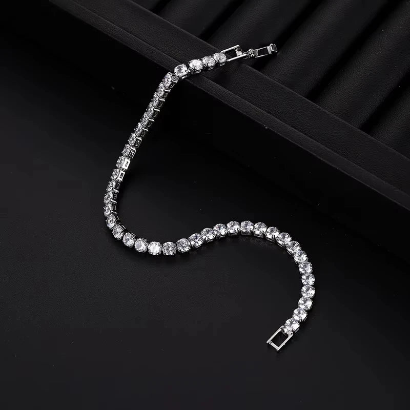 Neuer Luxus Gold Silber Farbe auf Hand Prinzessin Armband Armreif für Frauen Jubiläumsgeschenk Schmuck Großhandel
