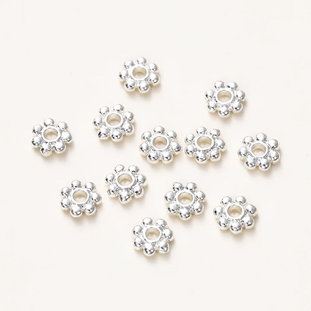 20 Stück 14K 18K Goldfarbe Gänseblümchen Zwischenperlen Mini Messing Spacer Beads Anhänger für DIY Armband Halskette Schmuckherstellung