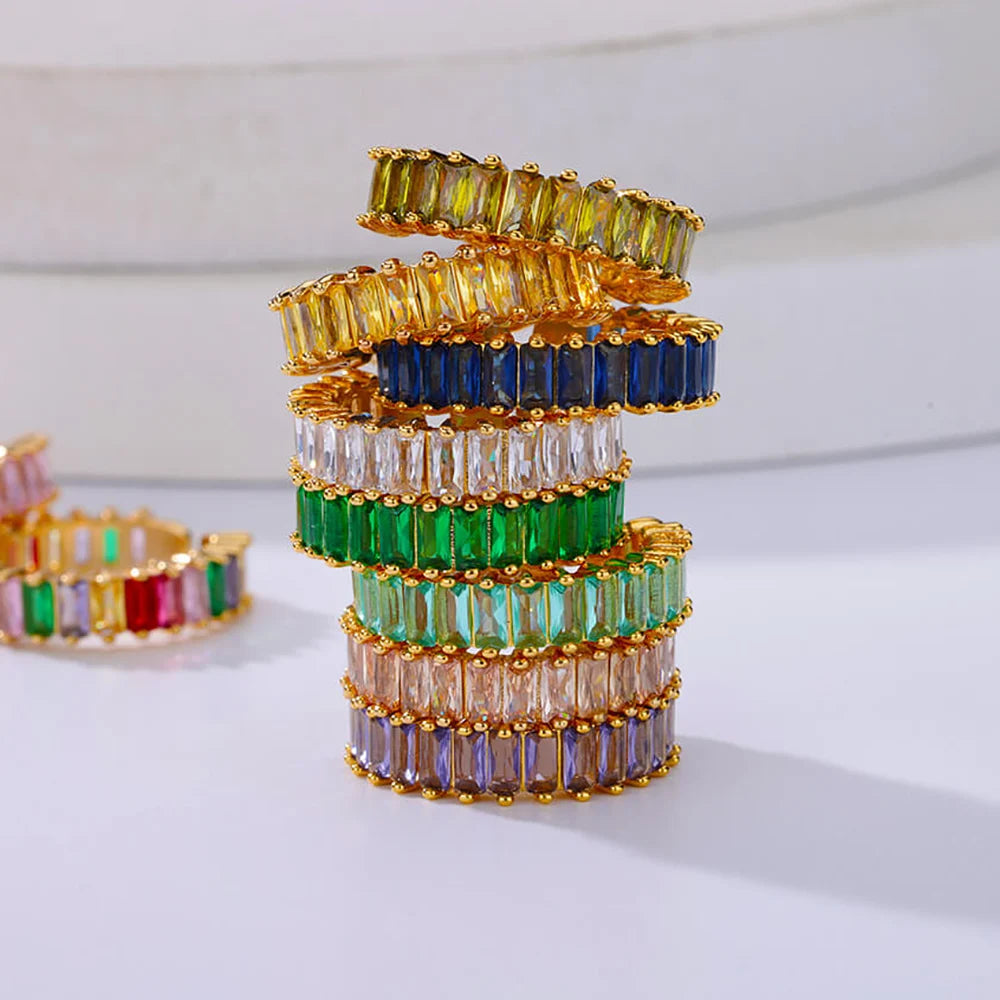Goldfarbene Zirkonia-Ringe für Damen Offener Edelstahl Grüner Luxus-Kristall-Fingerring Boho Schmuck Hochzeitsfeier Geschenk
