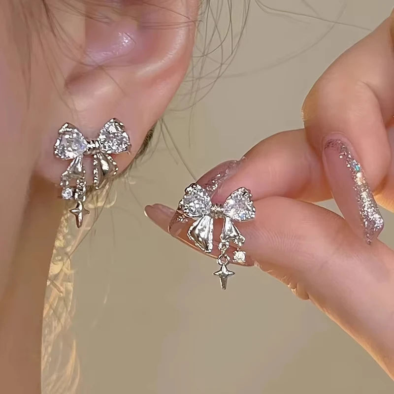 Fashion Cosmic Star River Ohrringe Blau Opal Nische Einzigartige Planeten-Ohrringe Ohrstecker Damen Vielseitiger Ohrschmuck