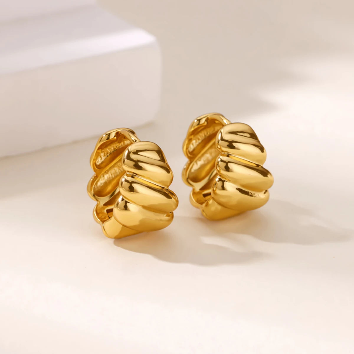Creolen aus Zirkonia für Damen, Luxuriöse Kristall-Zirkon-Ohrringe in Goldfarben, aus Edelstahl, Schmuck, Hochzeitsfeier-Geschenk