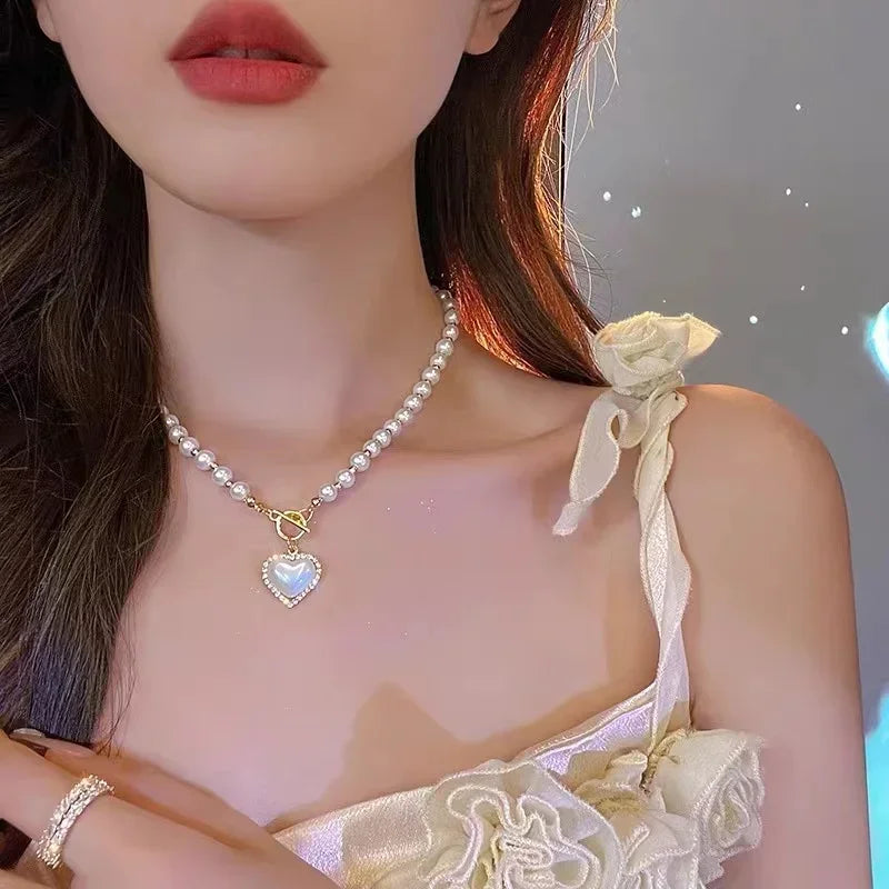 Vintage Golden Silver Color Heart Pendant Necklace for Women New Trend Girls Clavicle Chain Jewelry Birthday Gifts Wholesale