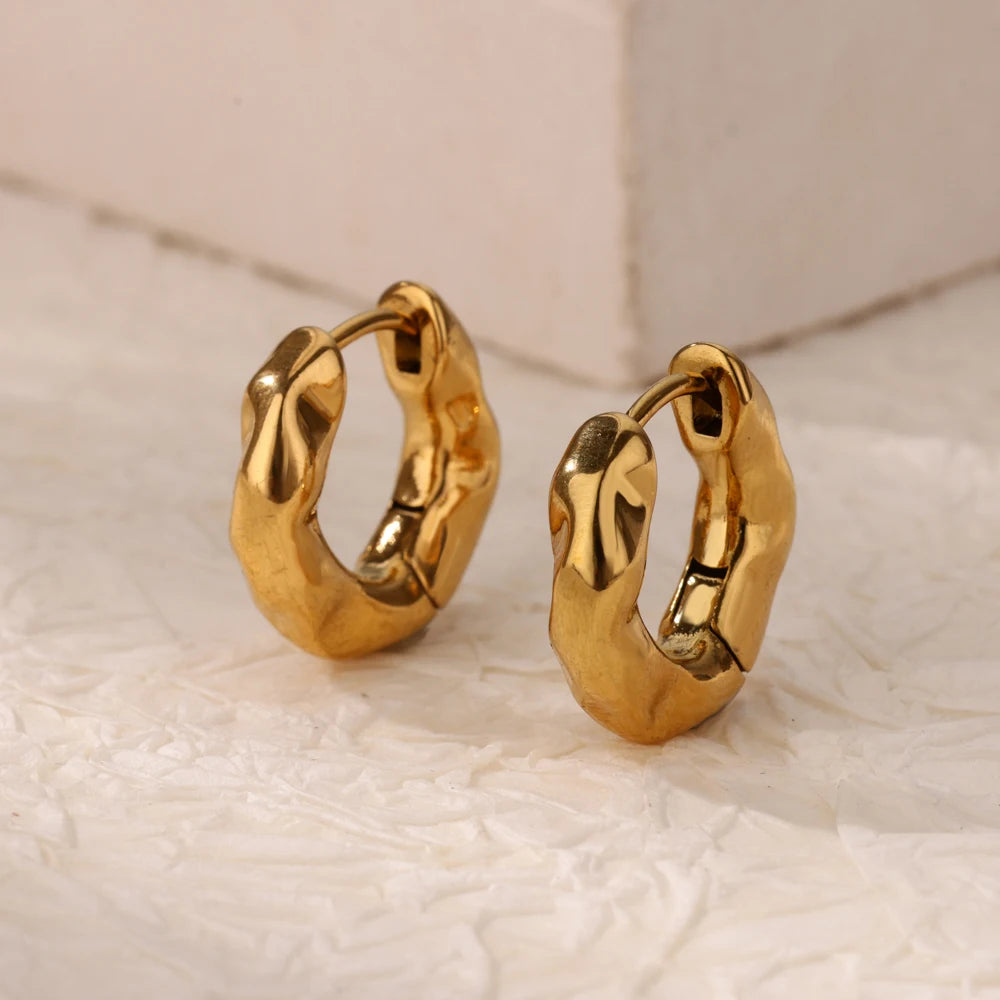 Edelstahl Ohrhänger für Damen Goldfarbe Neuheiten Geometrische Kleine Creolen 2024 Trend Hochzeitsschmuck Geschenk