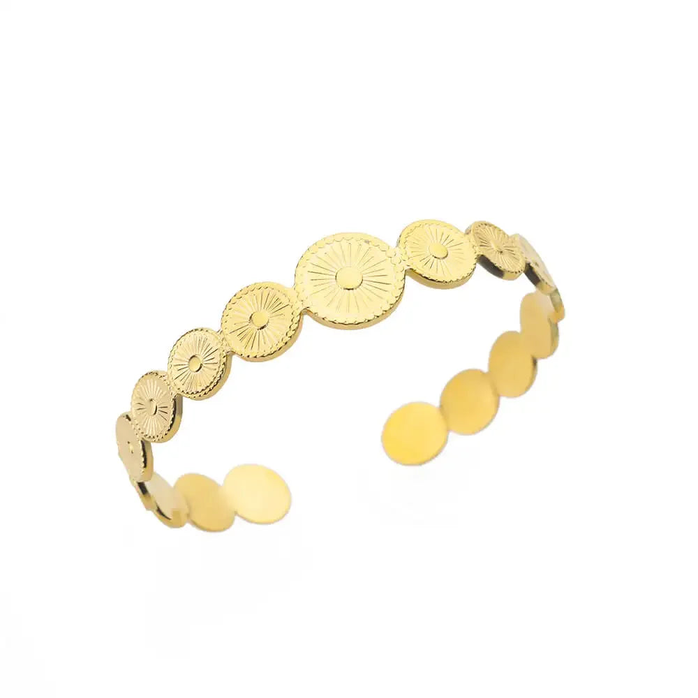 Wasserdichte Manschettenarmbänder für den Sommer für Frauen, süßes Blumen-Doppelschicht-Armband, offenes Edelstahl-Goldfarbenes Stern-Muschel-Schmuck