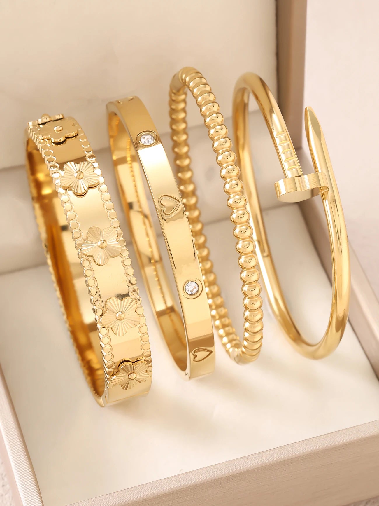 1 Stück/Set Damen Hochzeitsschmuck Party Feiertag Valentinstag Geschenk Edelstahl Armband 18K vergoldet Armband