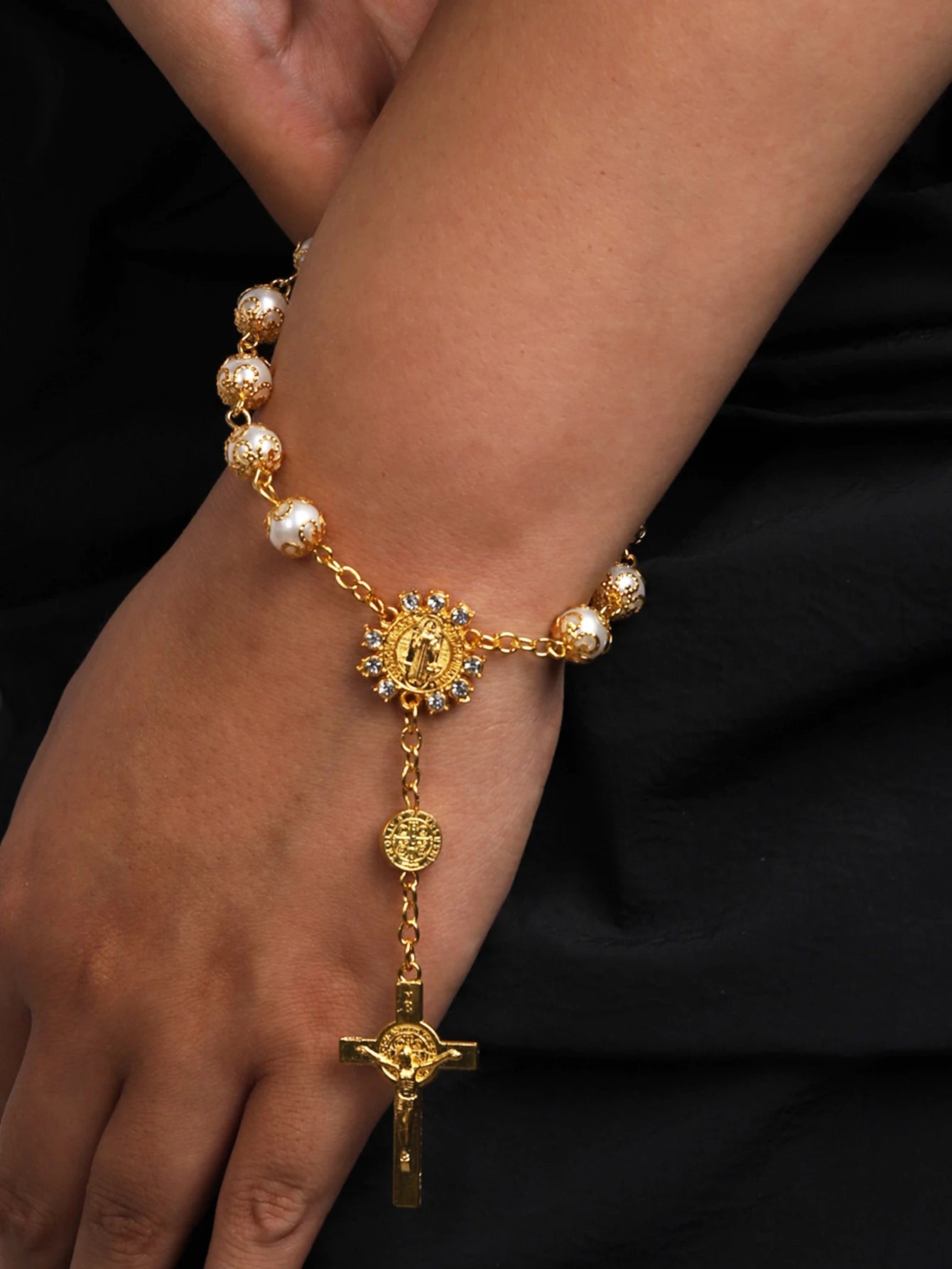 Rosenkranz-Armband mit zehn Perlen, Heiliger Benedikt, Kruzifix, göttliche Barmherzigkeit, Geschenk für Frauen und Männer