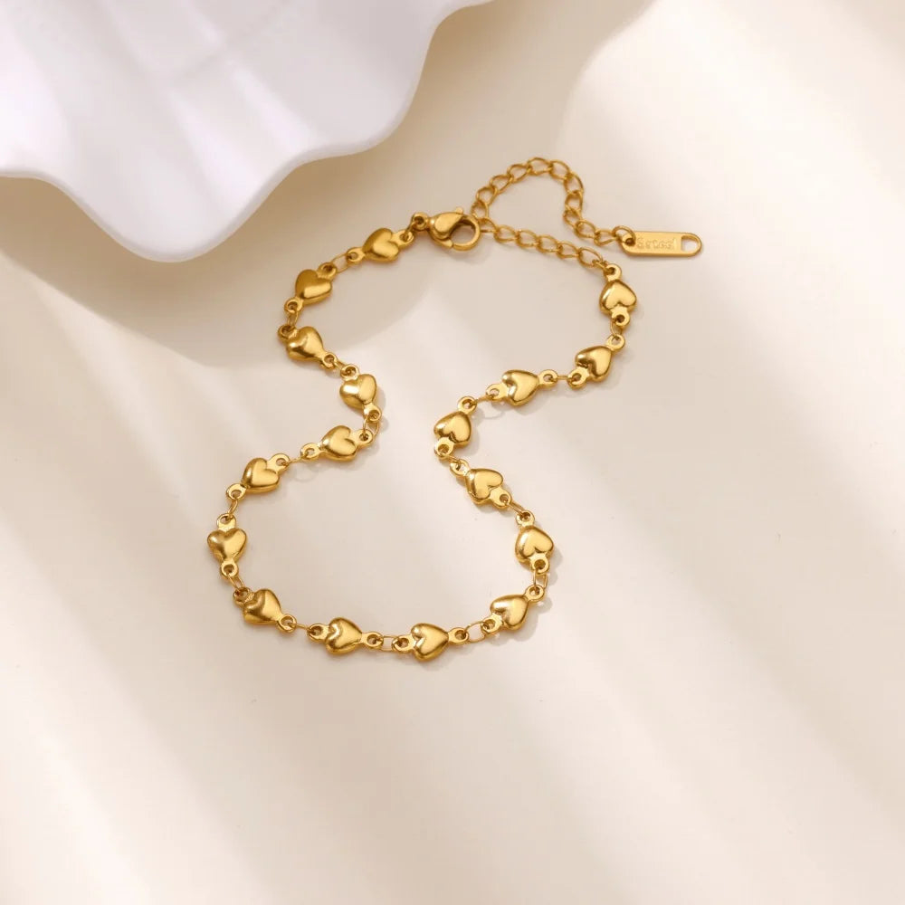 Edelstahl Herzarmbänder für Damen Goldfarben Geometrisches Herzarmband Mode Hochzeit Wasserdichter Schmuck Geschenk