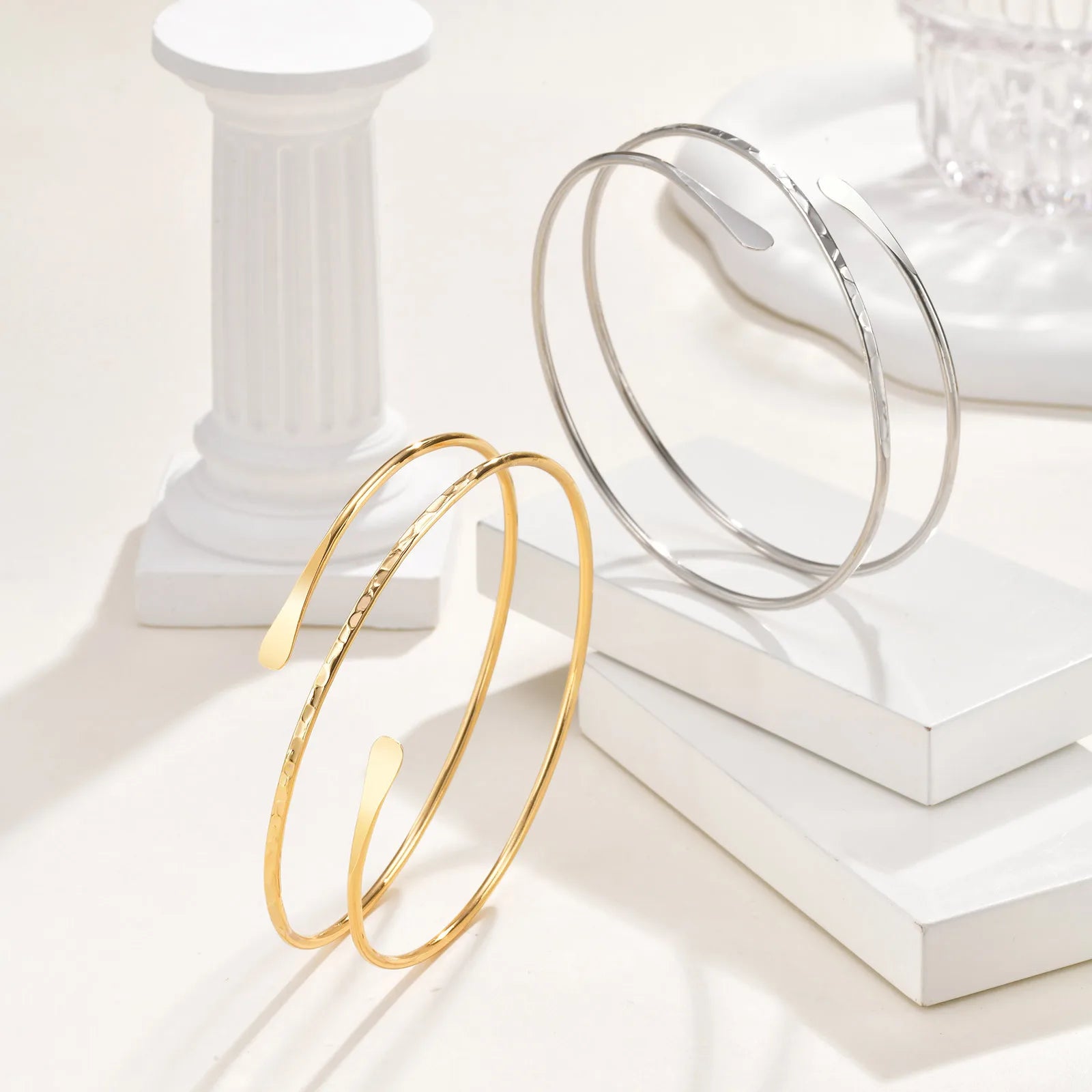 Oberarmmanschette Armreif für Damen, minimalistisch vergoldet, Armband, Statement, Party, Armschmuck