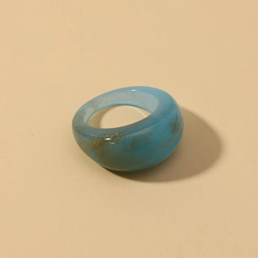 Neue koreanische bunte Acrylringe Vintage runde Ringe für Frauen Große Kpop-Fingerringe für Mädchen Punk-Harzringe Modeschmuck