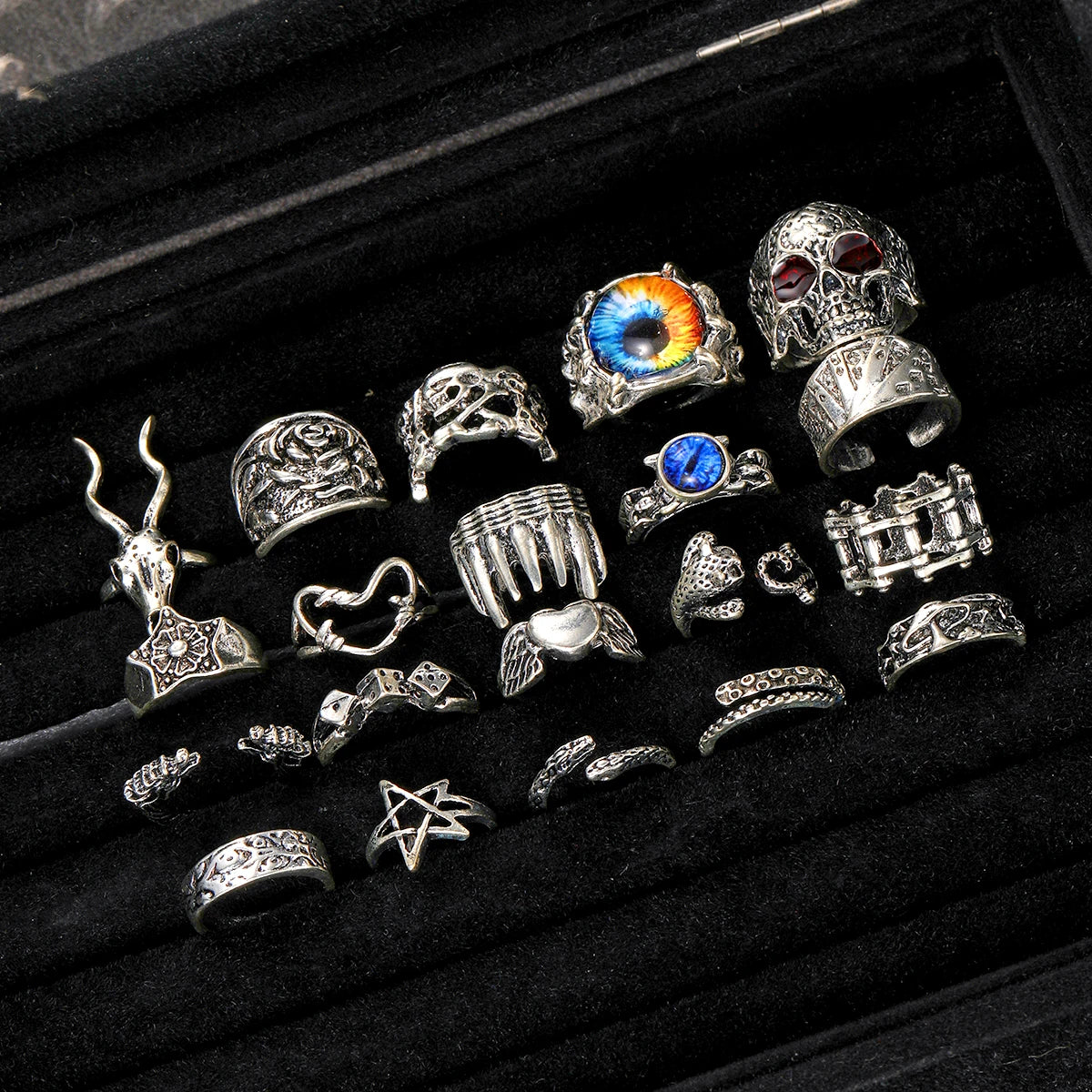 20tlg/Set Retro Punk Gothic Ringe für Frauen Männer Silber Farbe Herz Teufelsaugen Totenkopf Schlange Pentagramm Ringe Set Trendiger Schmuck Geschenk