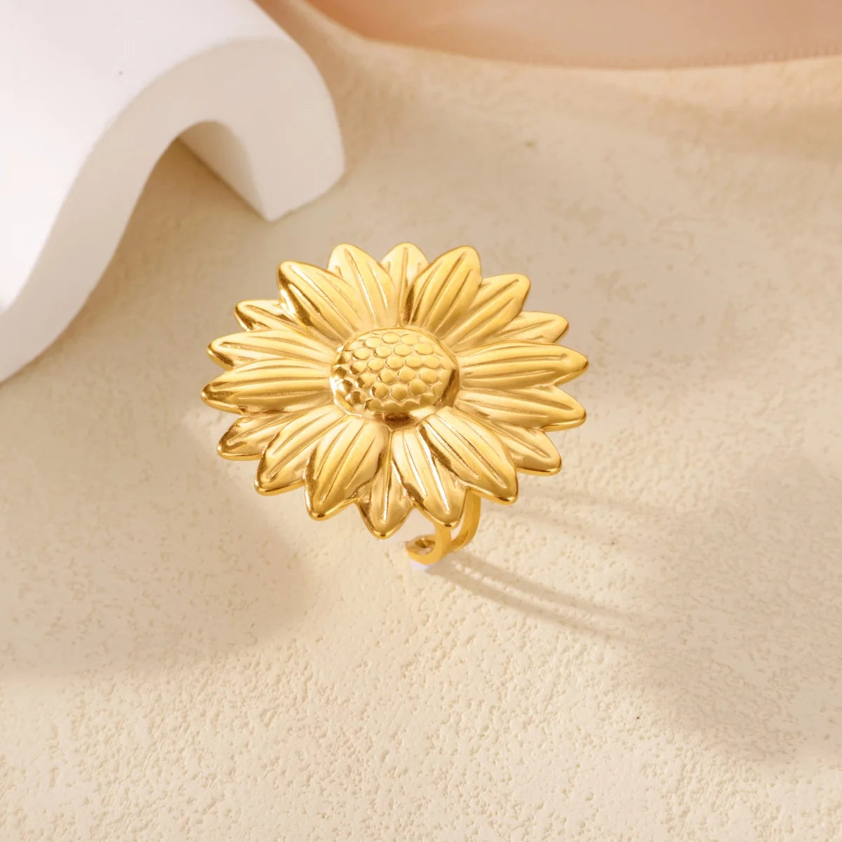 Edelstahl Gold Farbe Blumenringe für Frauen Mode Geometrischer Öffnungs-verstellbarer Fingerring Vintage Schmuck Geschenke