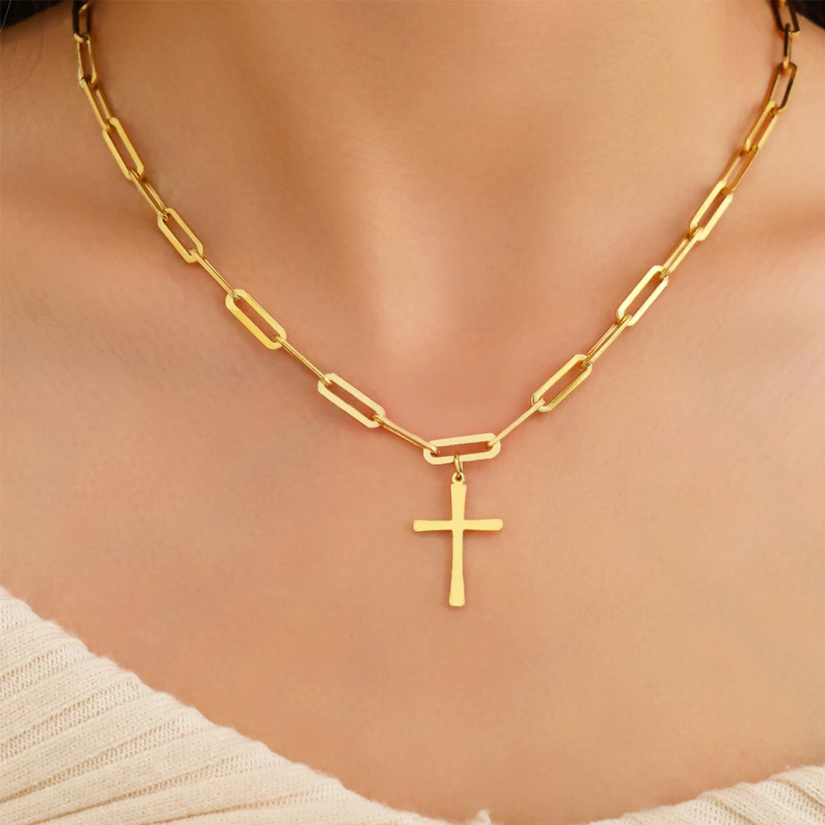 Collares con colgante de cruz dorada para mujer, joyas cristianas de acero inoxidable, regalo de collar de cadena larga