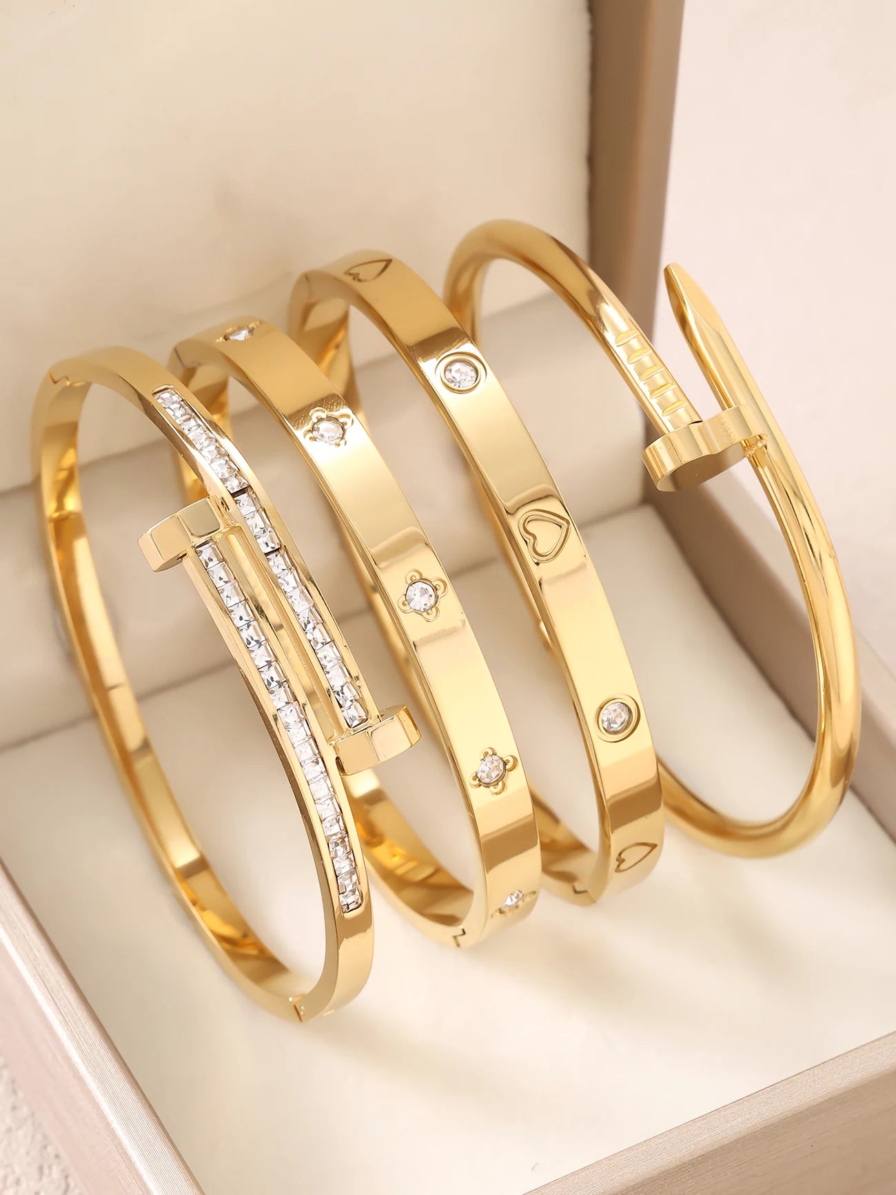 1 Stück/Set Damen Hochzeitsschmuck Party Feiertag Valentinstag Geschenk Edelstahl Armband 18K vergoldet Armband