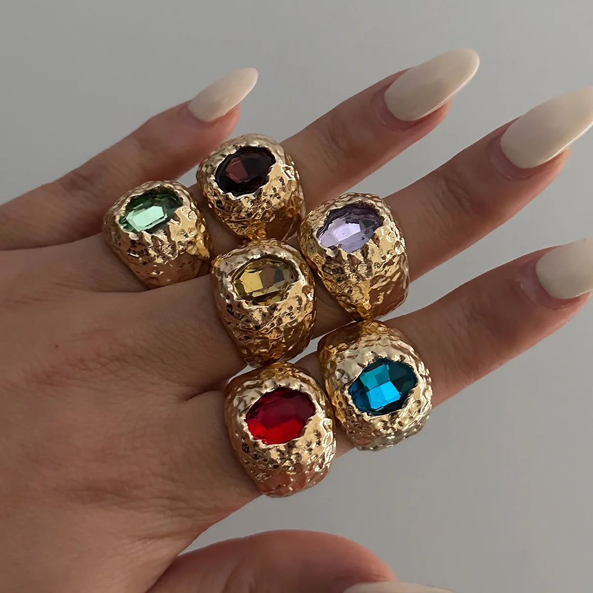 LATS Vintage Punk Inlaid Rhinestone Rings for Women Geometric Exaggerated Personalized Liquid Glossy Light Luxury  Jewelry