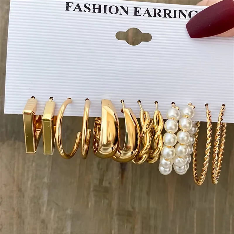 Modische geometrische Creolen Set für Damen Vintage Böhmische Perle Goldfarbe Runde Ohrringe Punk Alltagsschmuck Geschenke 2025