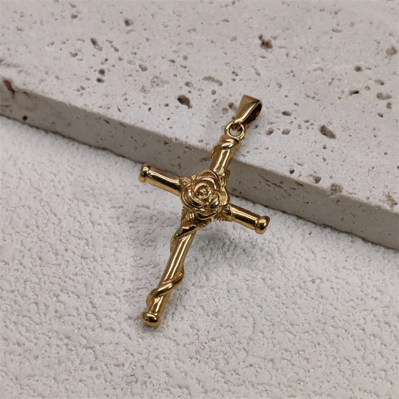 Collar con colgante de cruz de rosa con dije de acero inoxidable chapado en oro de 18k, vintage, impermeable, para hombres y mujeres, regalo de joyería