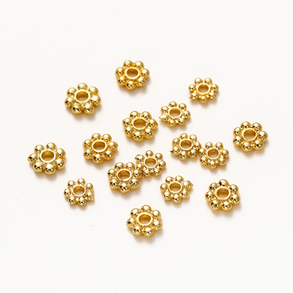 20 Stück 14K 18K Goldfarbe Gänseblümchen Zwischenperlen Mini Messing Spacer Beads Anhänger für DIY Armband Halskette Schmuckherstellung