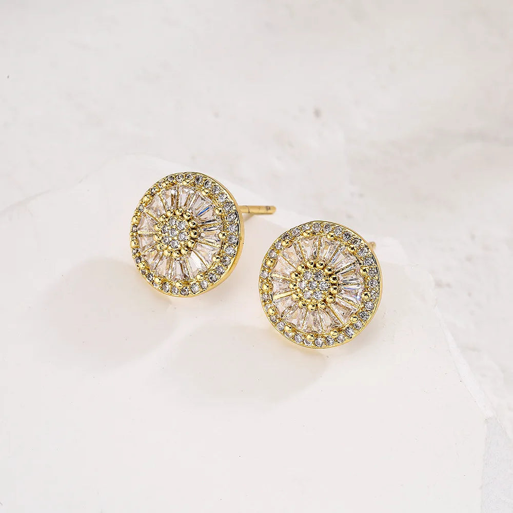 NEWBUY Luxuriöse AAA Zirkonia-Pflasterfassung Kupfer Schmuck Goldfarbe Runde Ohrstecker für Frauen Mädchen