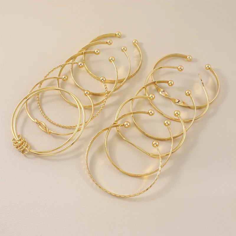 12-teiliges/Set trendiges mehrschichtiges offenes Armreif-Set für Damen, Punk Goldfarben, geometrisch, zart, Twist-Armbänder, Hochzeitsgeschenke