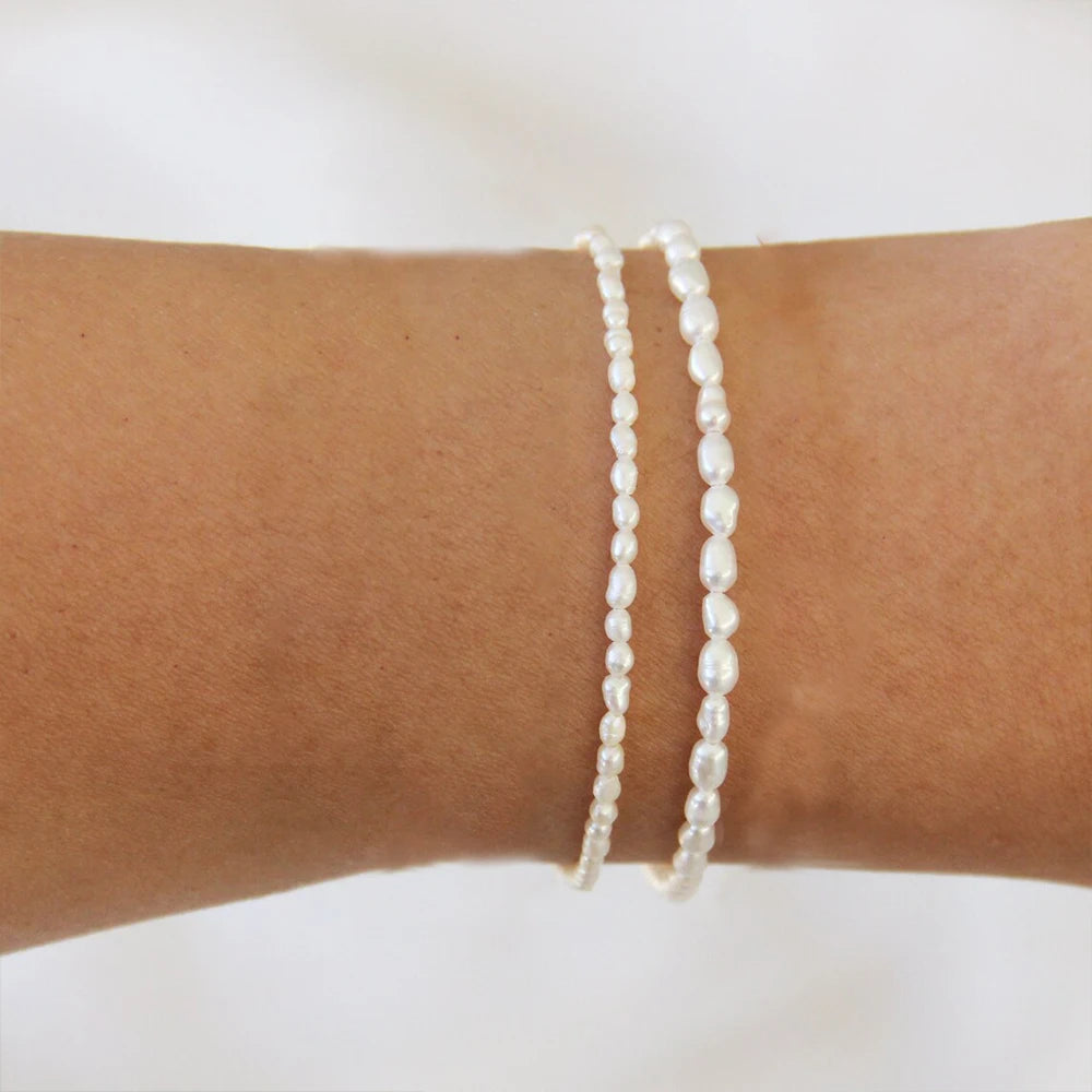 COLALA Imitationsperlen-Armband Oval Perlen Edelstahlarmband Damengeschenk für den Urlaub