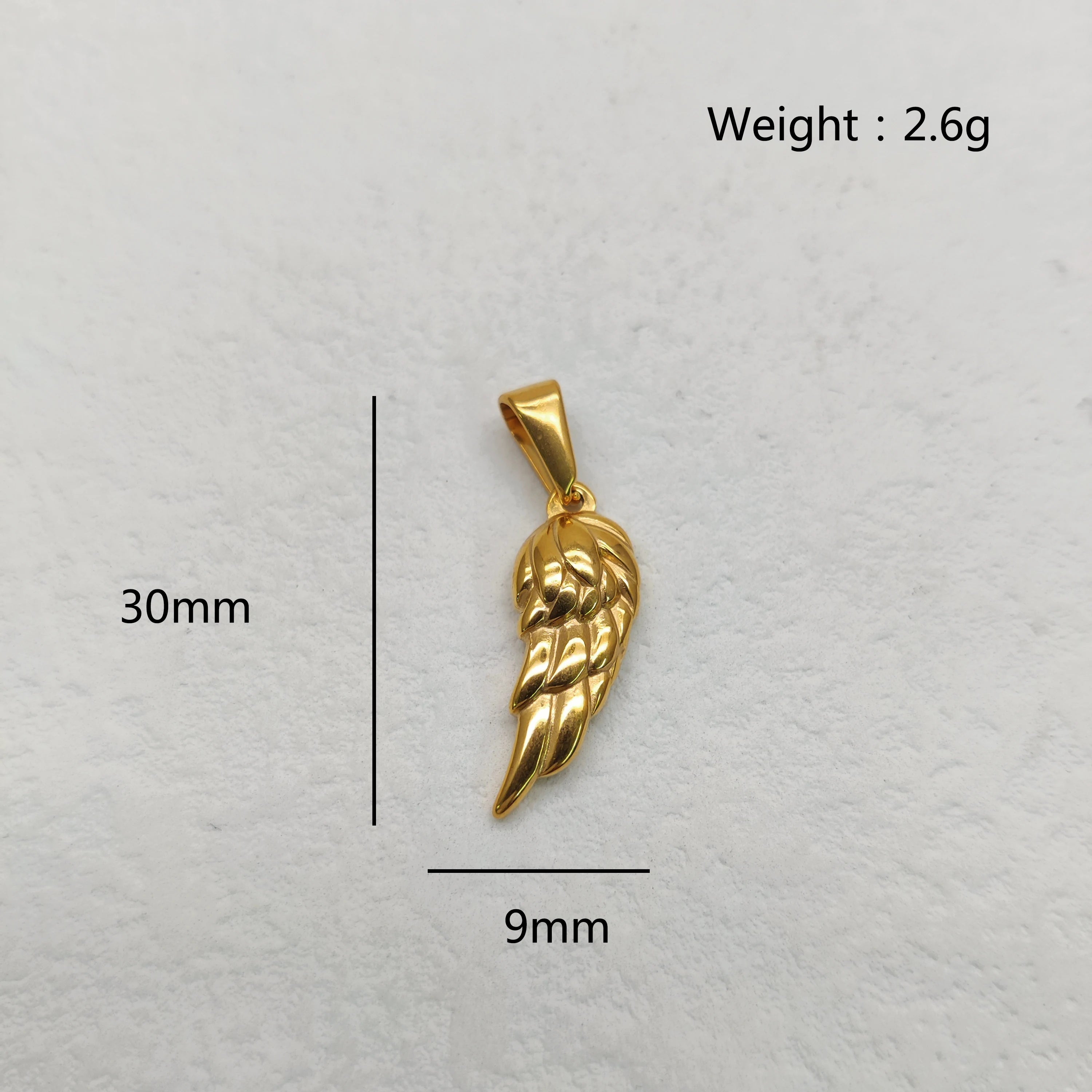 Collar con colgante de ala de ángel chapado en oro de 18 quilates - Diseño de pluma vintage para hombres, cadena de acero inoxidable, regalo de joyería