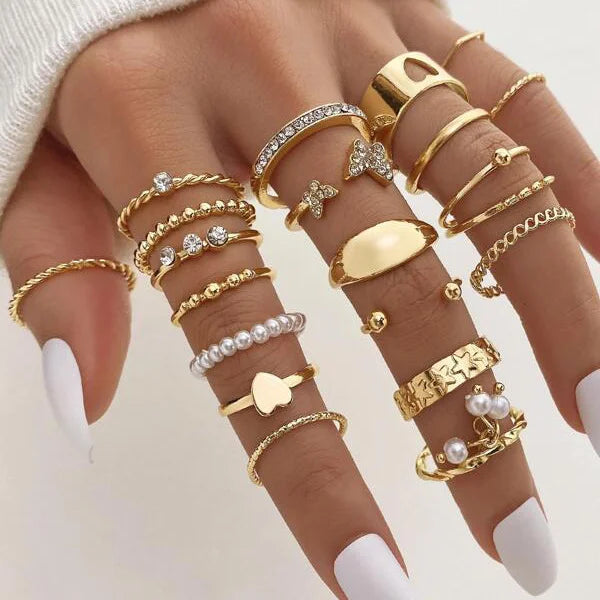 30 STÜCK Silberfarbenes Geometrisches Ring-Set für Damen Vintage Herz Auge Kreuz Sonne und Mond Blatt Anhänger Fingerring Weiblicher Boho Schmuck