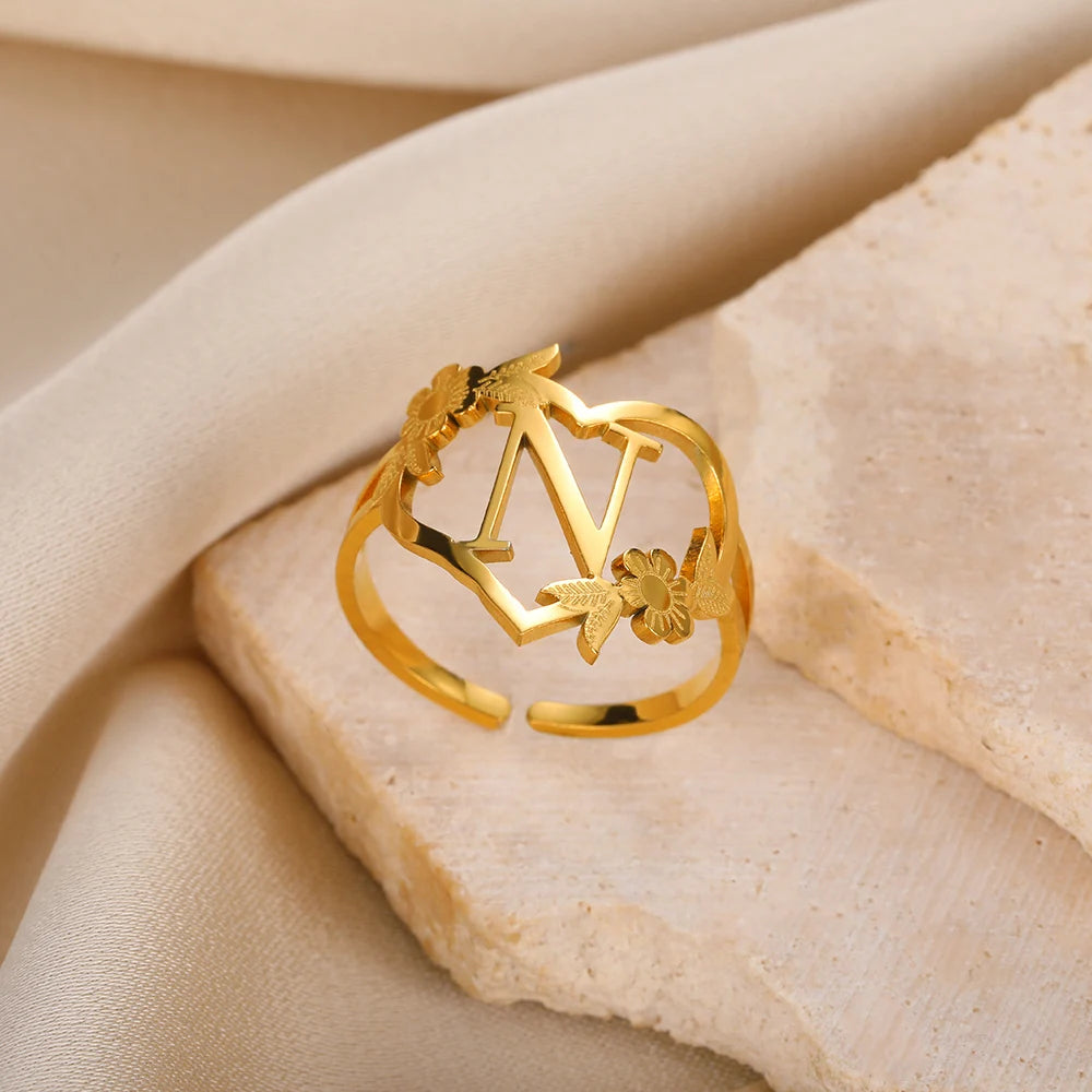 Edelstahl Initialen Buchstaben Herzringe für Frauen Mädchen Goldfarben Blumen Alphabet Ring Mode Valentinstags Schmuck Geschenk
