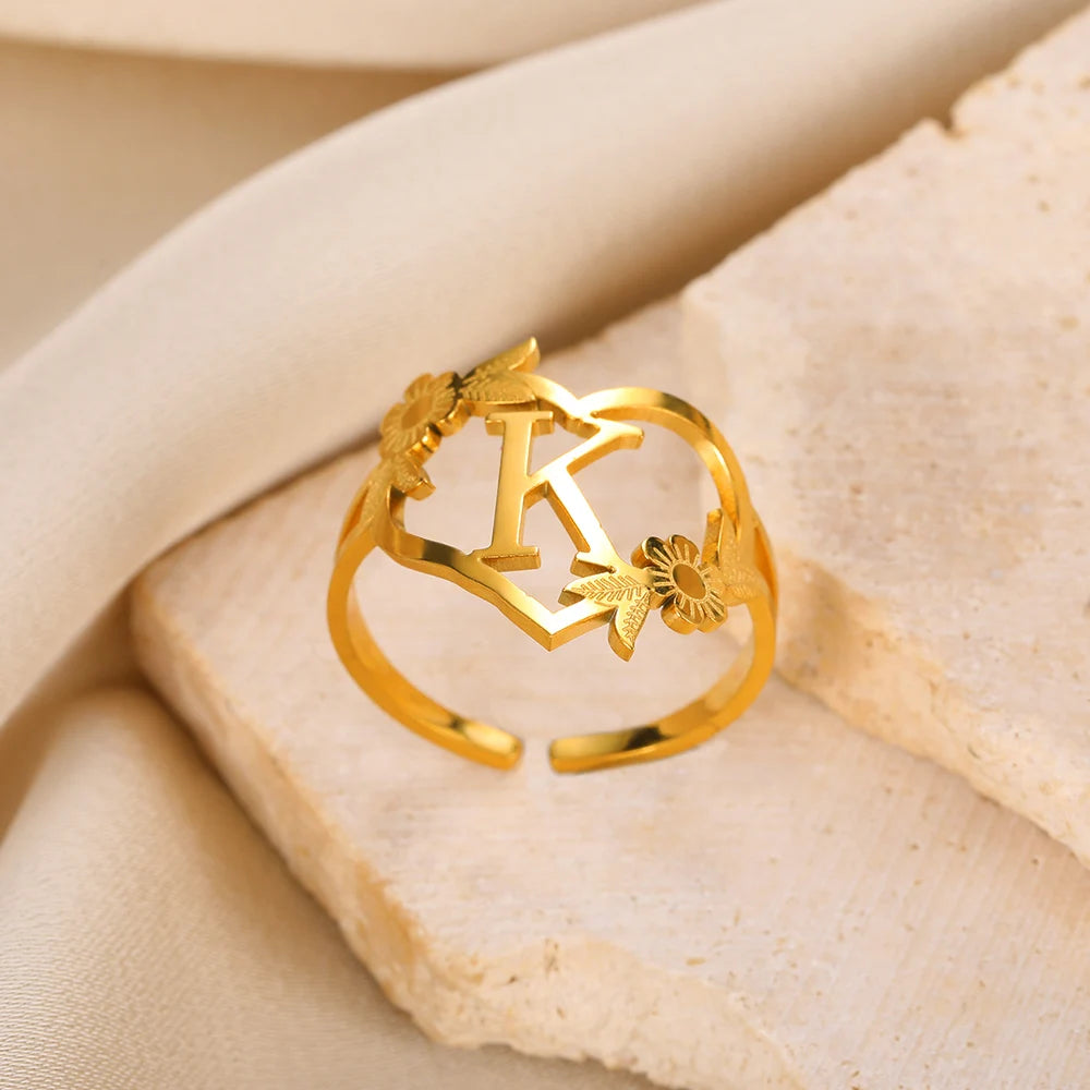Edelstahl Initialen Buchstaben Herzringe für Frauen Mädchen Goldfarben Blumen Alphabet Ring Mode Valentinstags Schmuck Geschenk