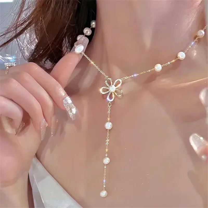 Vintage Golden Silver Color Heart Pendant Necklace for Women New Trend Girls Clavicle Chain Jewelry Birthday Gifts Wholesale
