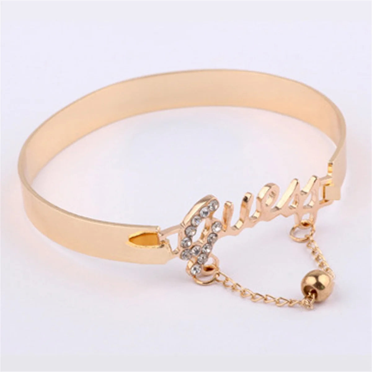 Damen Metallarmband Buchstaben Design Kette Quaste Legierungsband Kristall Anhänger Hot Selling Schmuck Modeschmuck