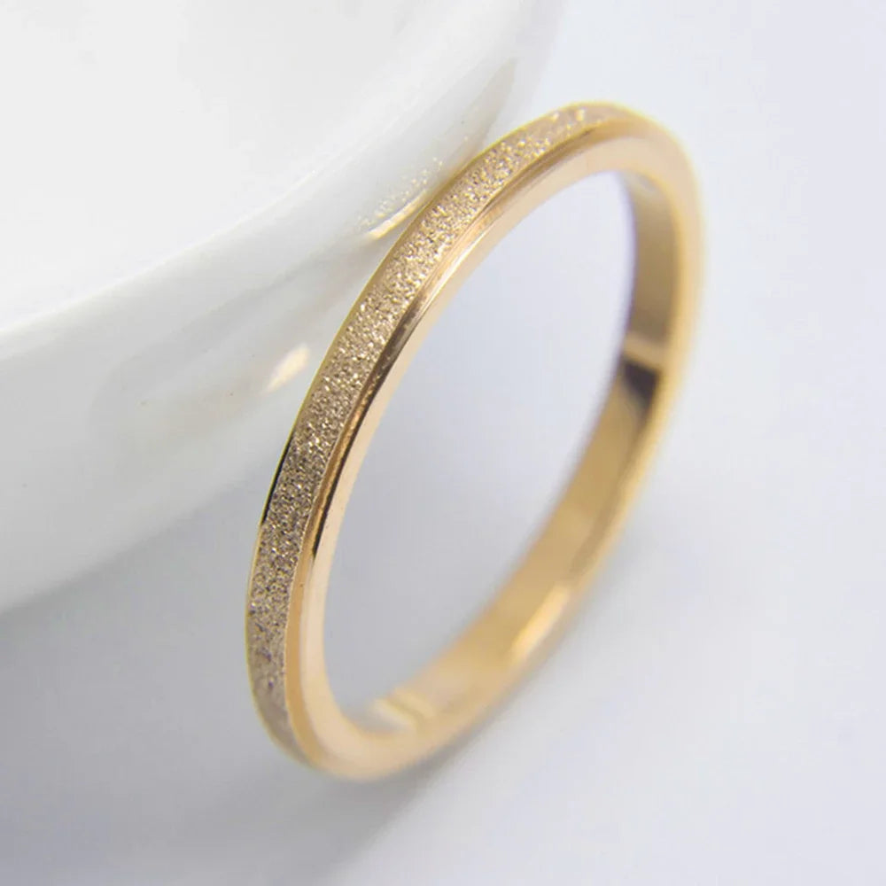 SUNIBI Anillo de acero inoxidable esmerilado para mujer, moda, anillos de dedo de Color dorado simple, regalos de boda, joyería para niñas al por mayor