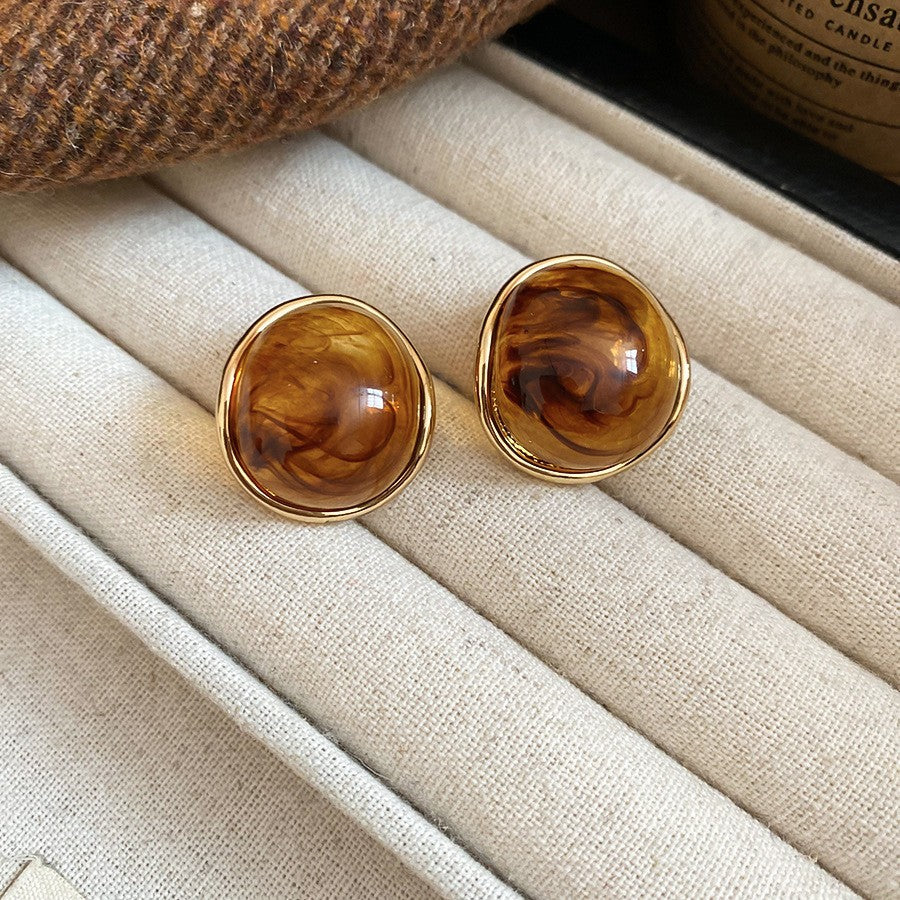 Maillard Style Bernsteinharz Ohrstecker, unregelmäßige quadratische Goldrand Ohrringe, Vintage leichte Mode-Ohrringe für Frauen, tägliche Party, Geschenk