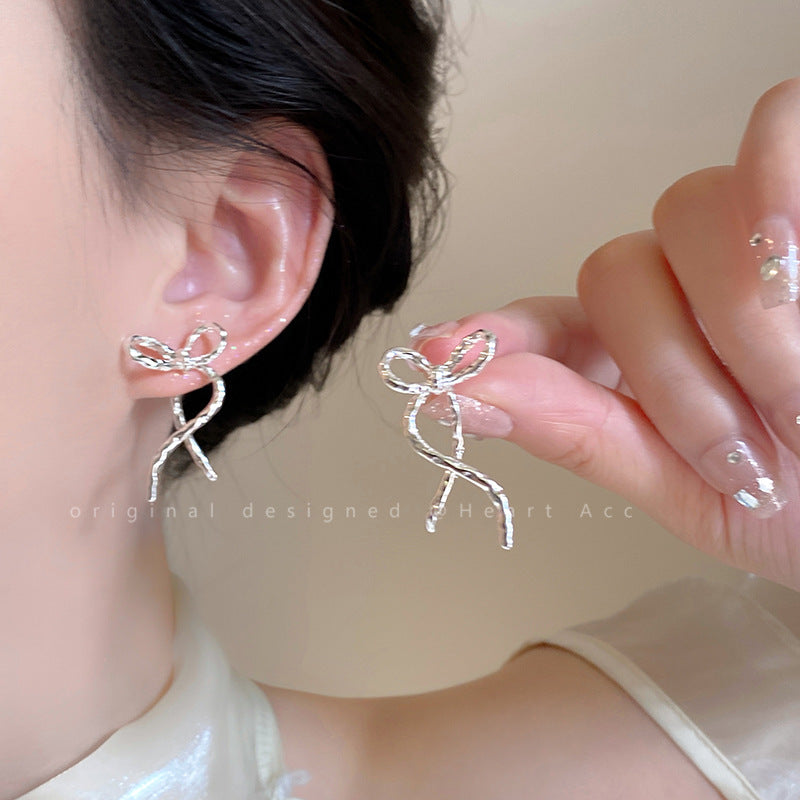 Y2K Strukturierte Offene Herz Creolen für Frauen, Zarte Silberfarbene Große Herz Creolen, Trendiger Süßer Cooler Punk Schmuck Geschenk