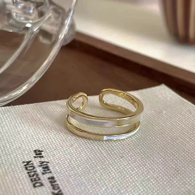 Minimalistischer Smaragdring im Cold Style für Damen, hochwertiges Design, vielseitiger Zeigefingerring