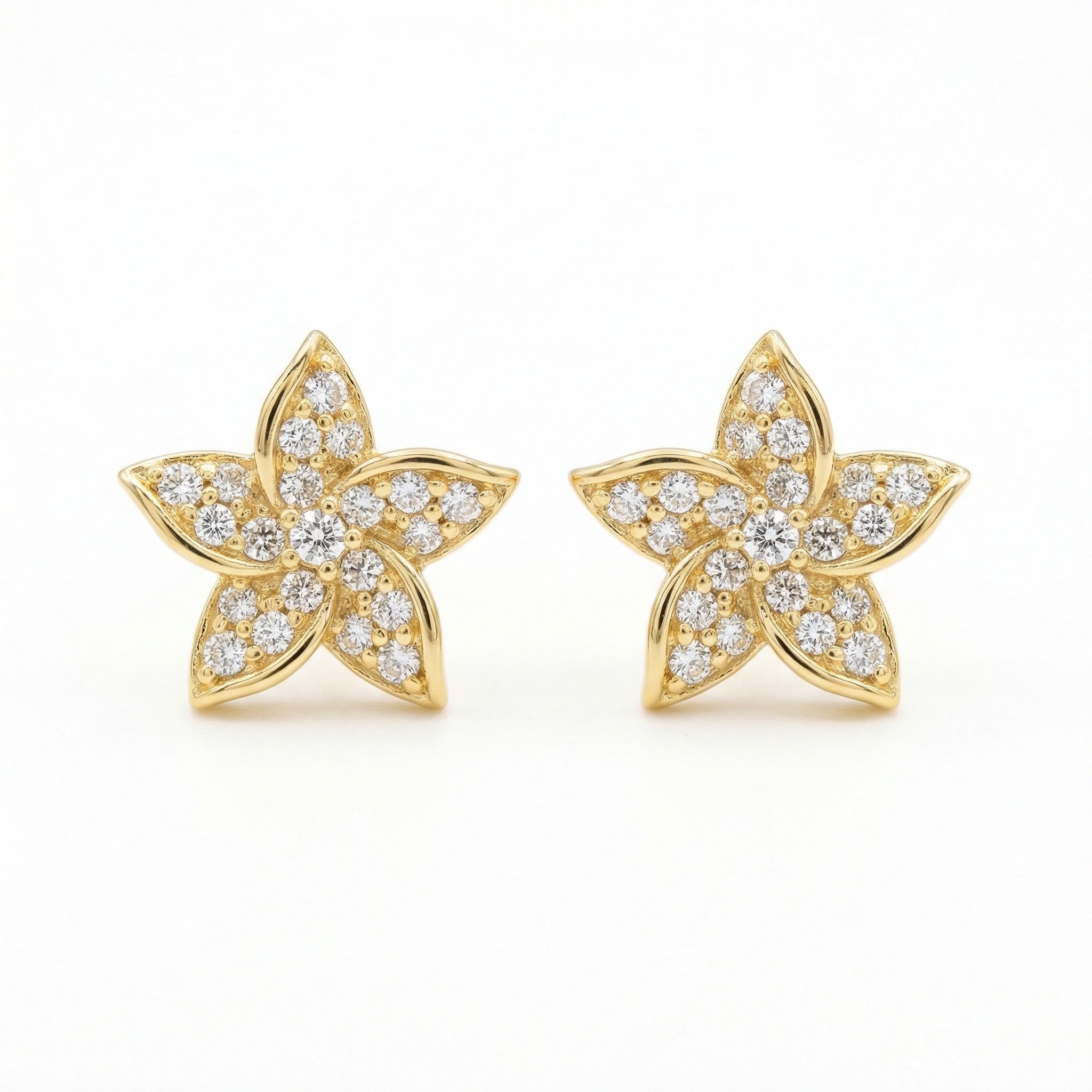 925 Sterling Silver Sparkling Floral Diamond Stud Earrings with Polished Finish