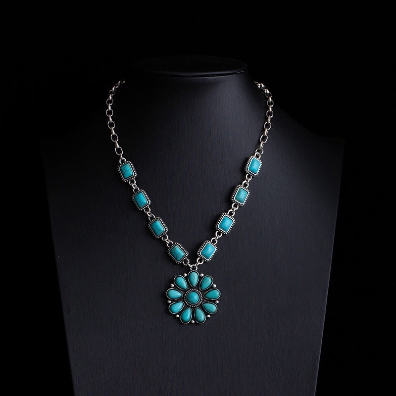 Fashionable Retro Ethnic Style Turquoise Necklace