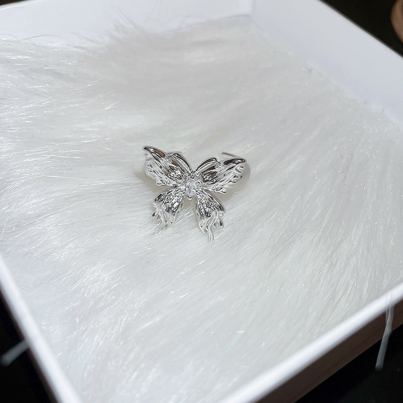 Flüssiger Schmetterlingsring für Damen, leichter Luxus im INS-Minimalismus-Stil, Nischendesign, fortschrittlicher offener Fashion-Zeigefingerring