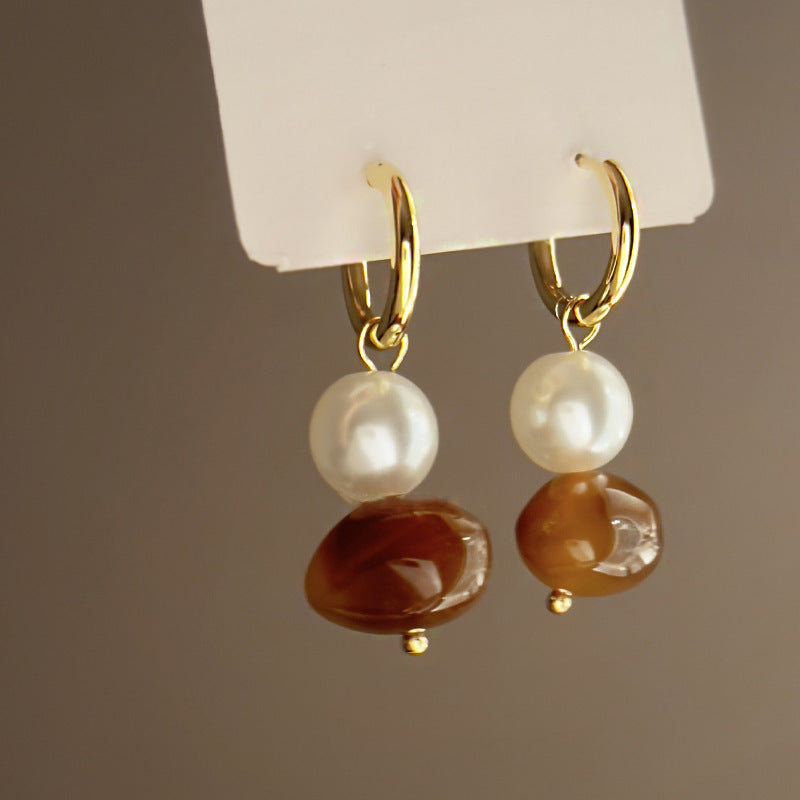Vintage Bernsteinharz Gold Creolen für Damen, Trendige 2026 Maillard-Stil Chunky Gold & Braun Harz C-förmige Creolen, Leichter Modeschmuck