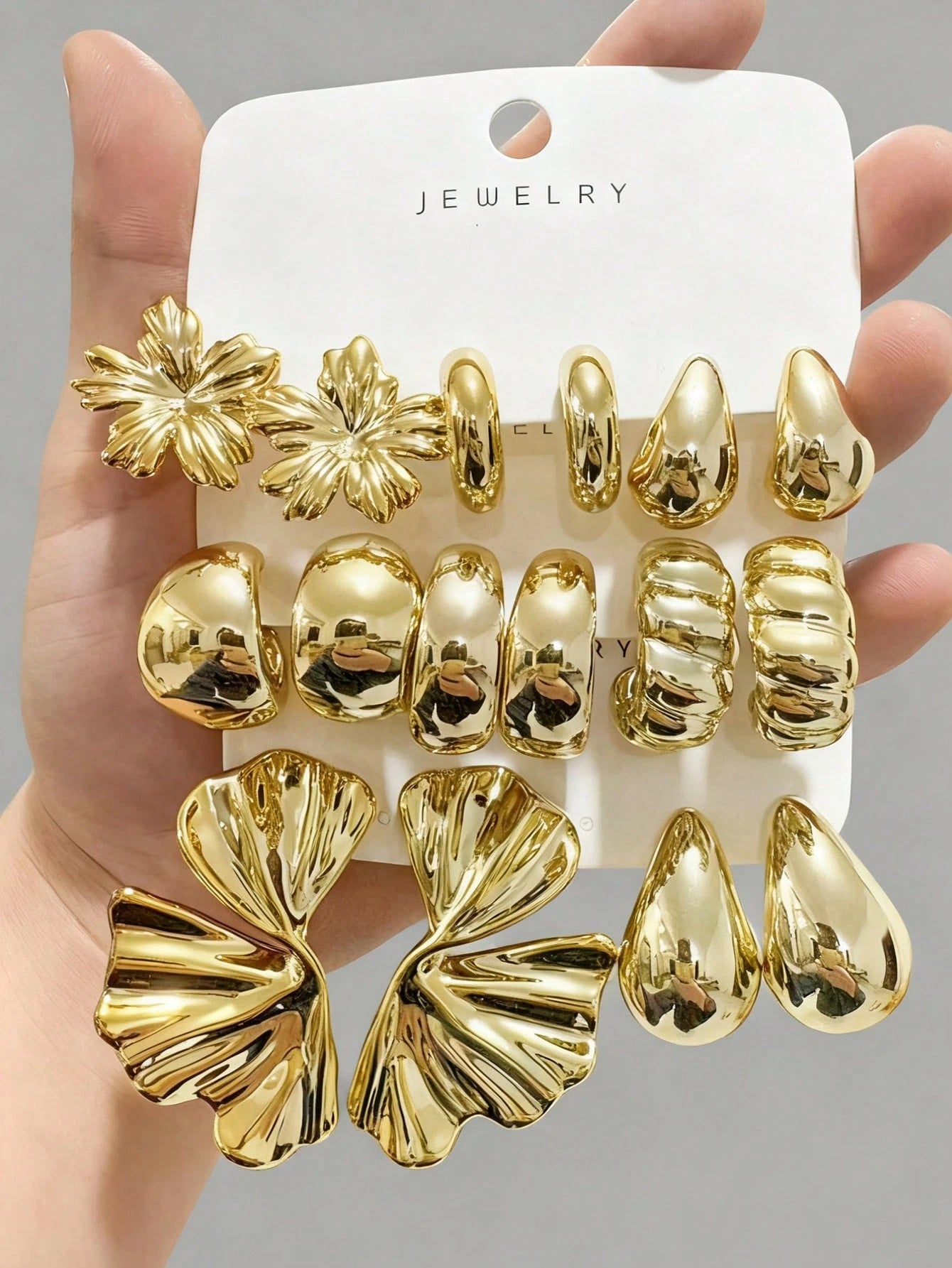 INS Stil Luxus Geometrische Creolen & Ohrstecker für Damen, Urlaubs Statement Ohrringe Set, 8 Paar Pack Trendiger Boho Strand Schmuck Geschenk