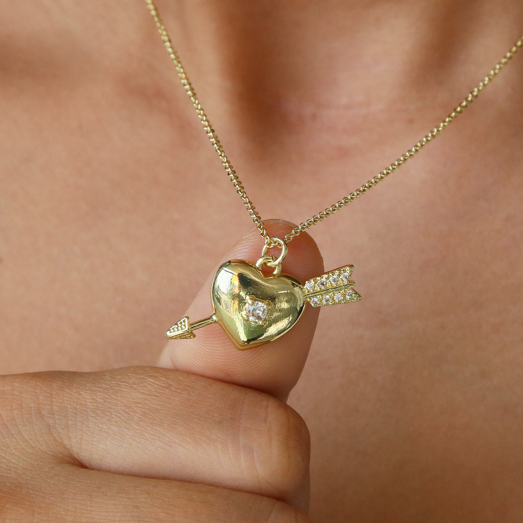 Heart-shaped Fashionable Delicate Clavicle-length Pendant Necklace