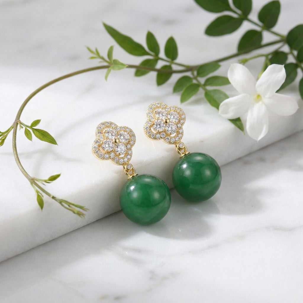 925 Sterling Silver Elegant Clover Motif Earrings with Shimmering Accents and Vibrant Green Drops