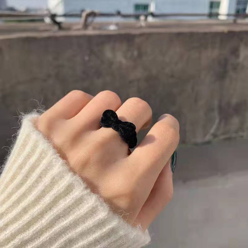 Vintage Burgunderrot beflockter Schleifen-Offenring, Süßes Mädchen Ästhetik Nischen-Design Verstellbarer Fingerring