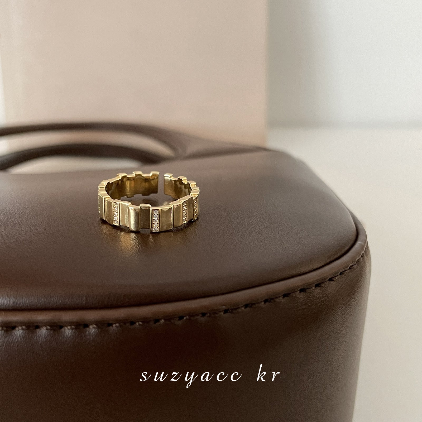 Damen Nischendesign Gold-Emaille Zirkon Ring, INS Stil, Vintage Mode, Einzigartiger vielseitiger High-End Fingerring