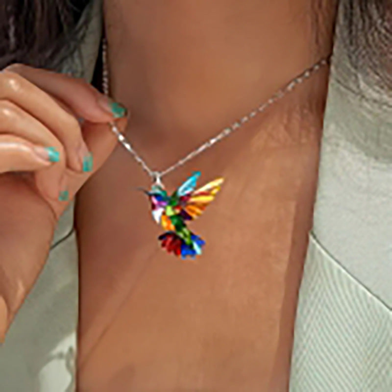 Niche Vibrant Bird Acrylic Necklace Pendant Vintage Fashion